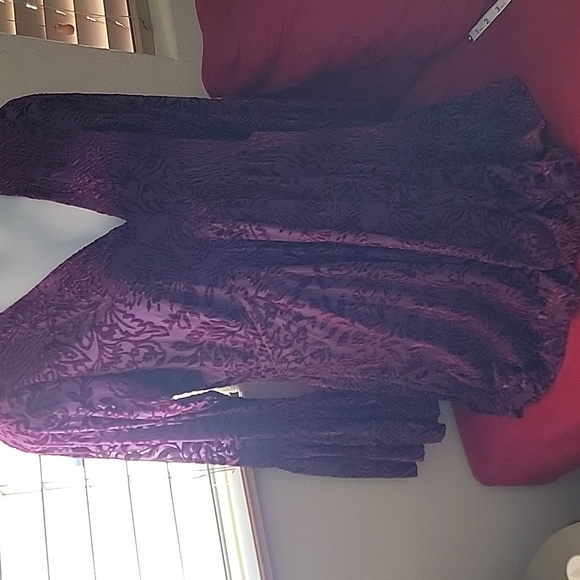 Paris Hues Flocked Feel Babydol Dress w/ Bell Sleeves purple/burgundy sz XL - Picture 7 of 16